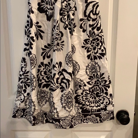 White House Black Market Halter Dress - Picture 2 of 4